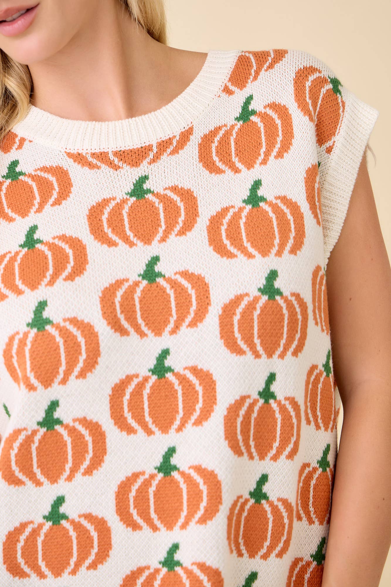 Pumpkin Print Sleevless Sweater Knit Top