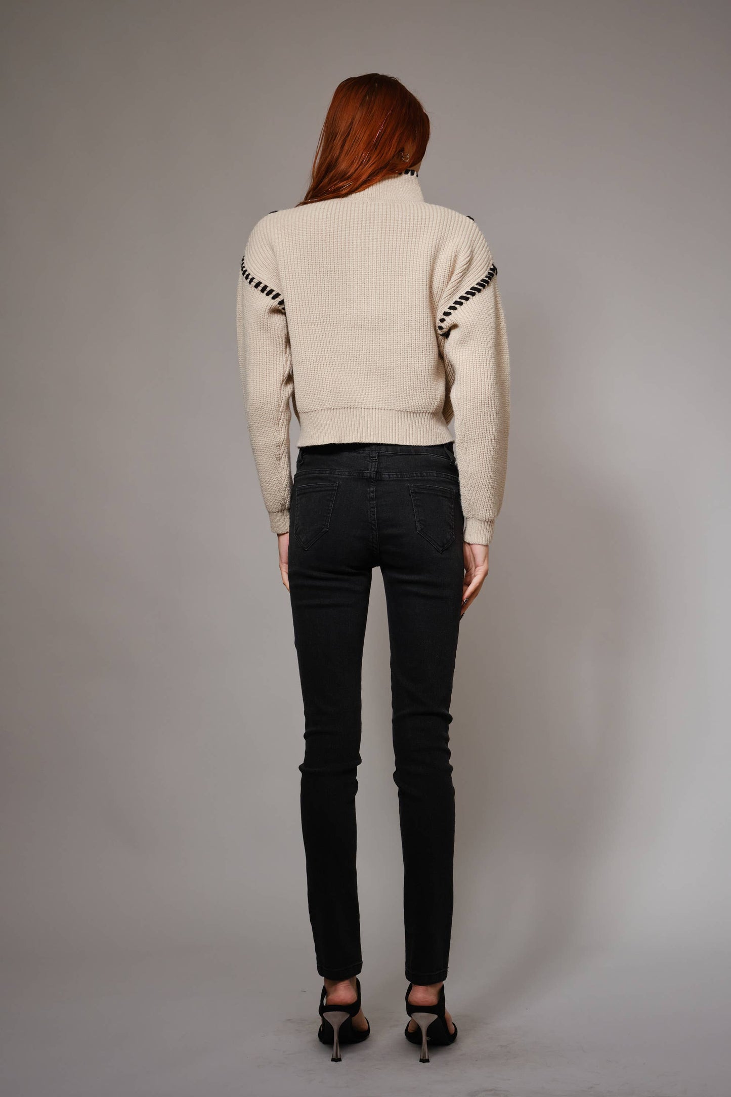 Whip Stitch Cropped Sweater