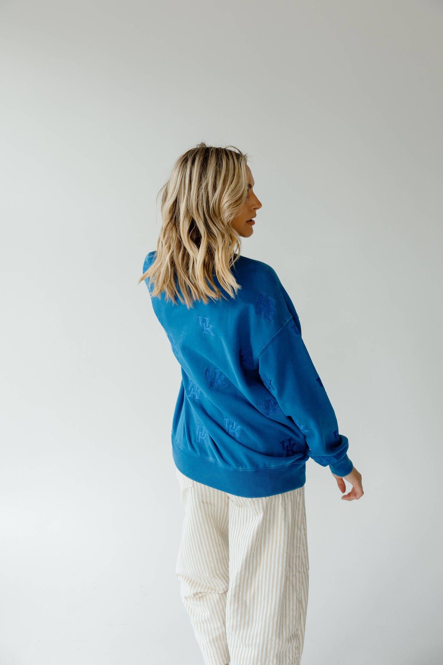 Kentucky Repeat Lantern Sleeve Crew