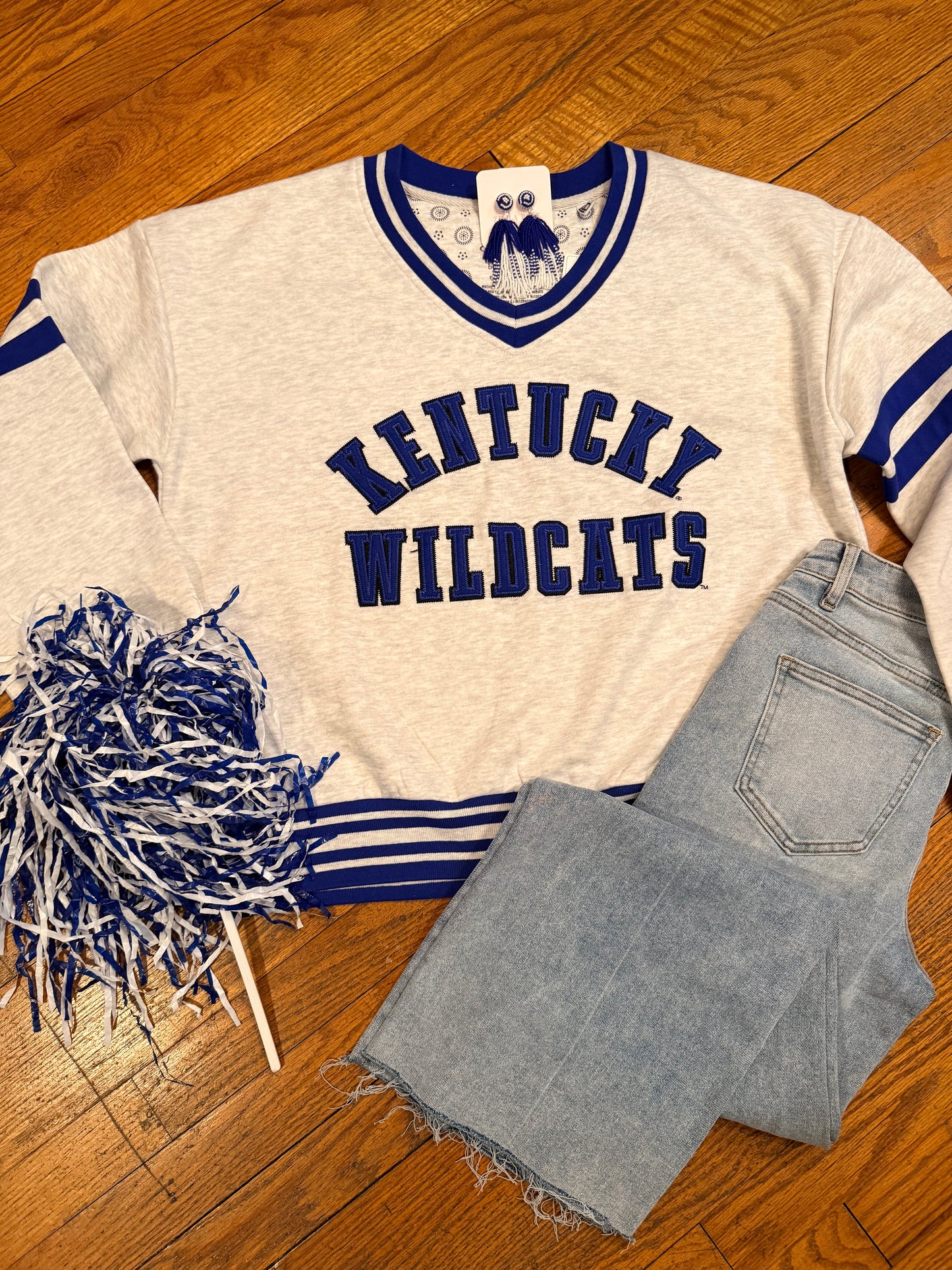 Kentucky V-Neck Pieced Fleece