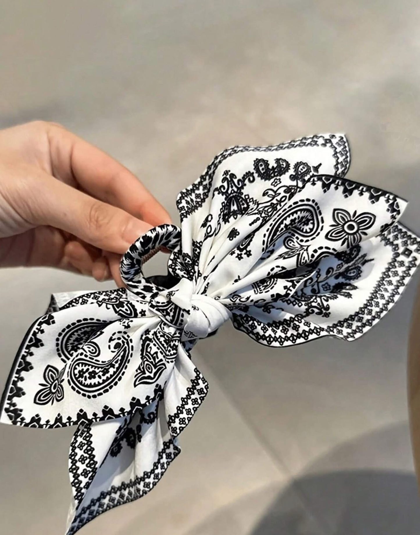 Black & White Bow Hair Clip