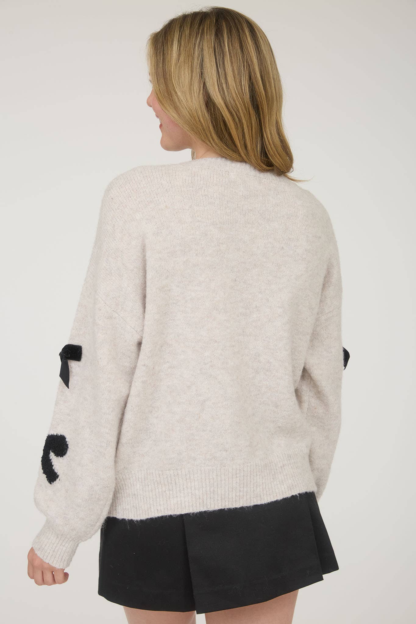 Bow Pattern Sweater