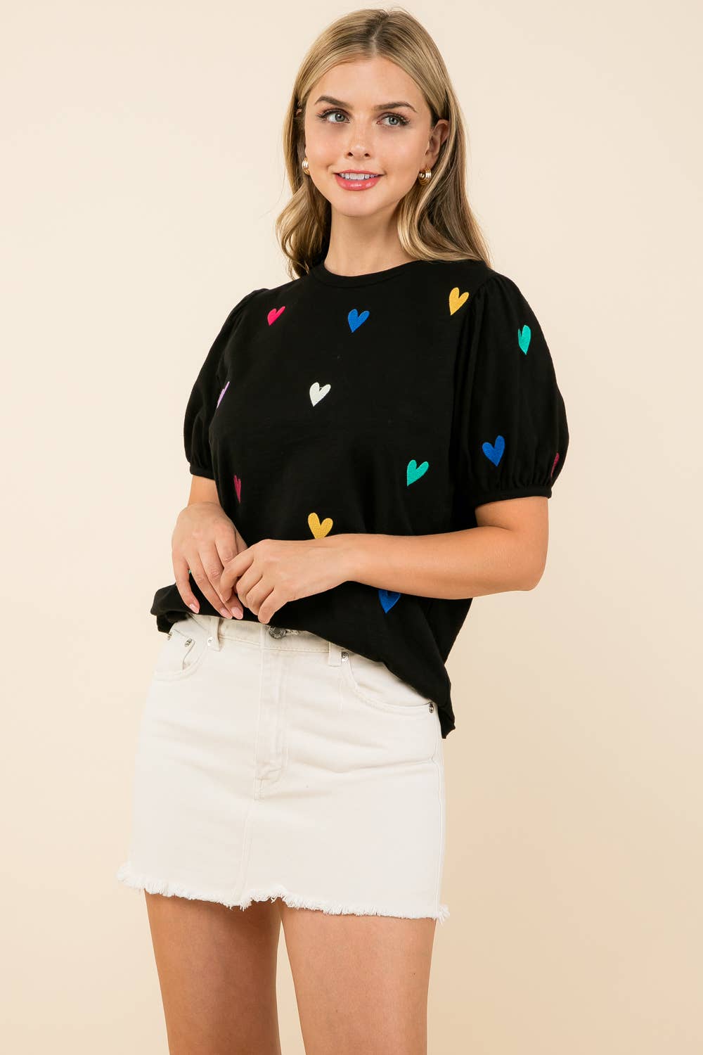 Embroidered Heart Short Sleeve Top – Zella Rose Boutique