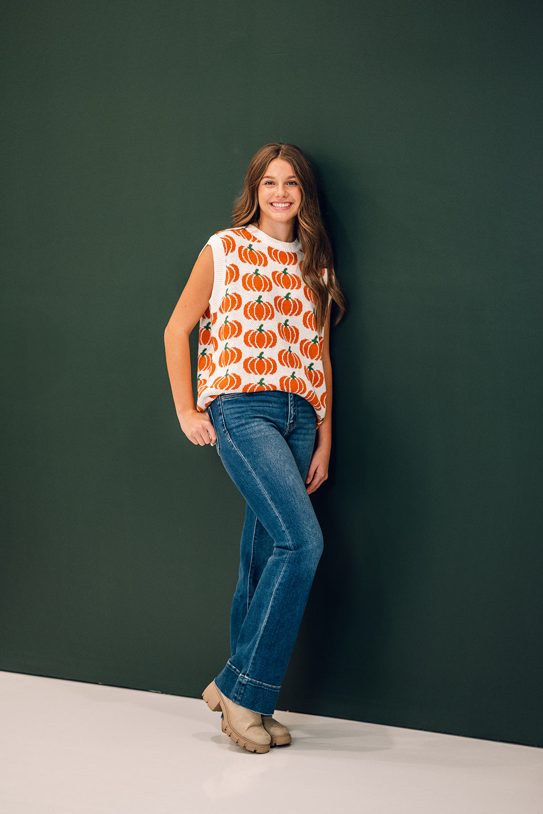 Pumpkin Print Sleevless Sweater Knit Top