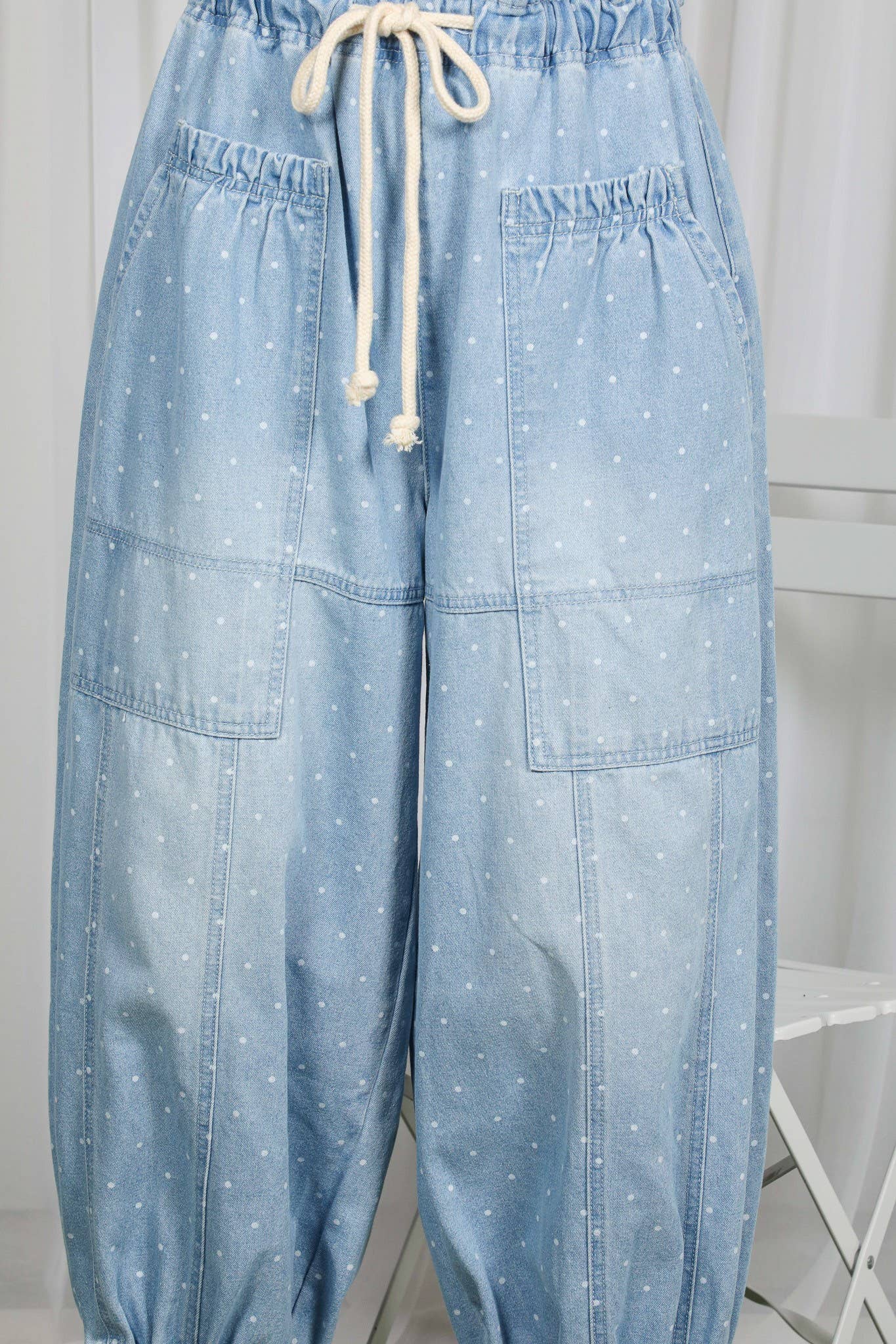 Polka Dot Patch Pocket Crop Barrel Jean