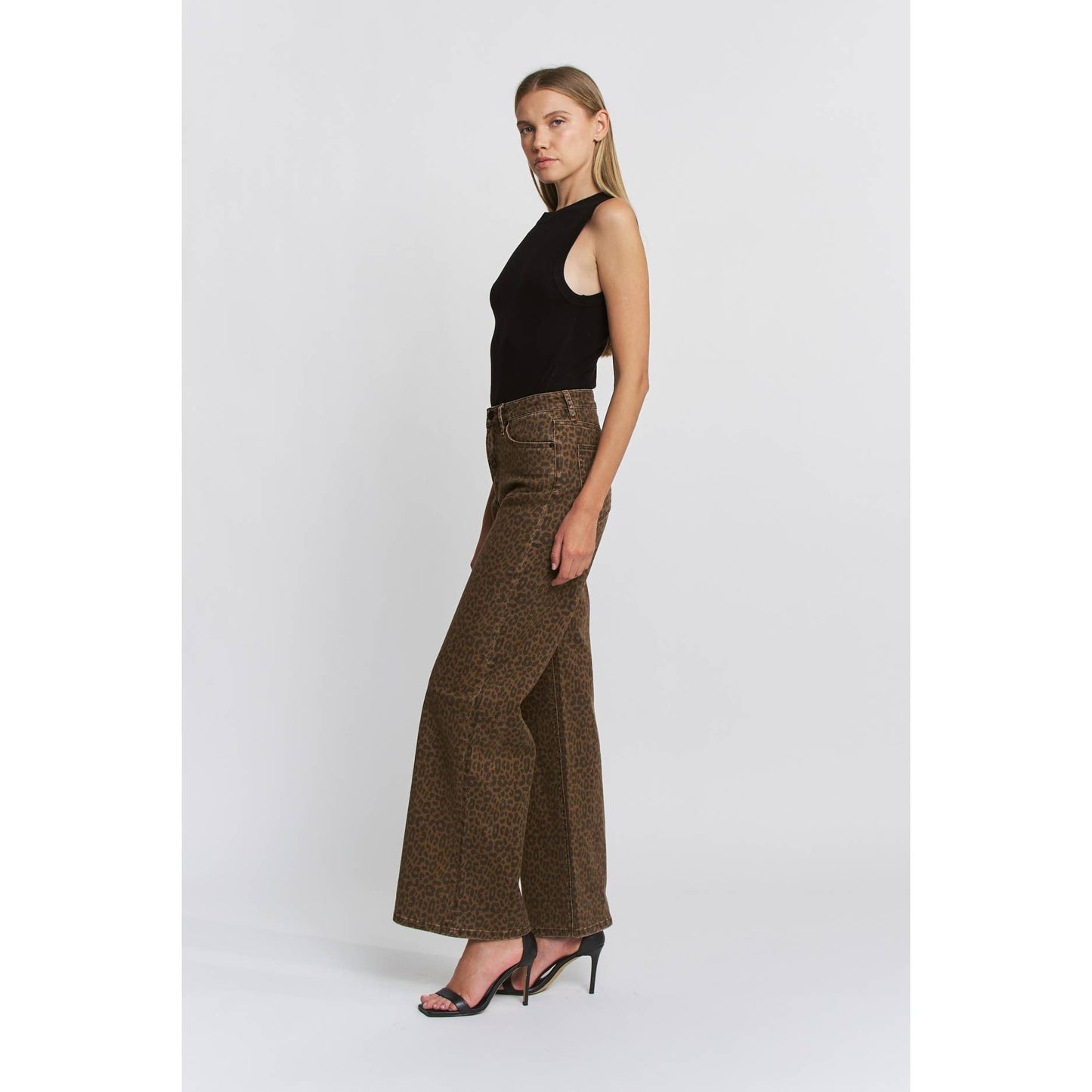 Super High Wide Leg Leopard Jeans