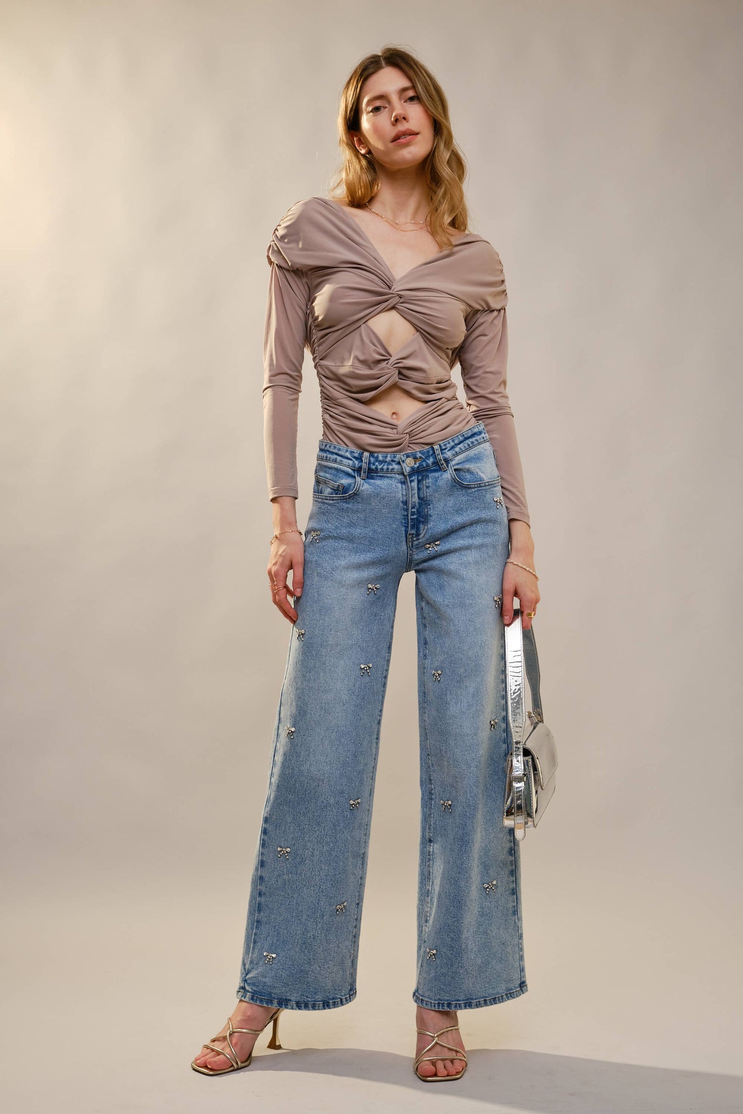 Bow Embellished Straight Leg Jeans