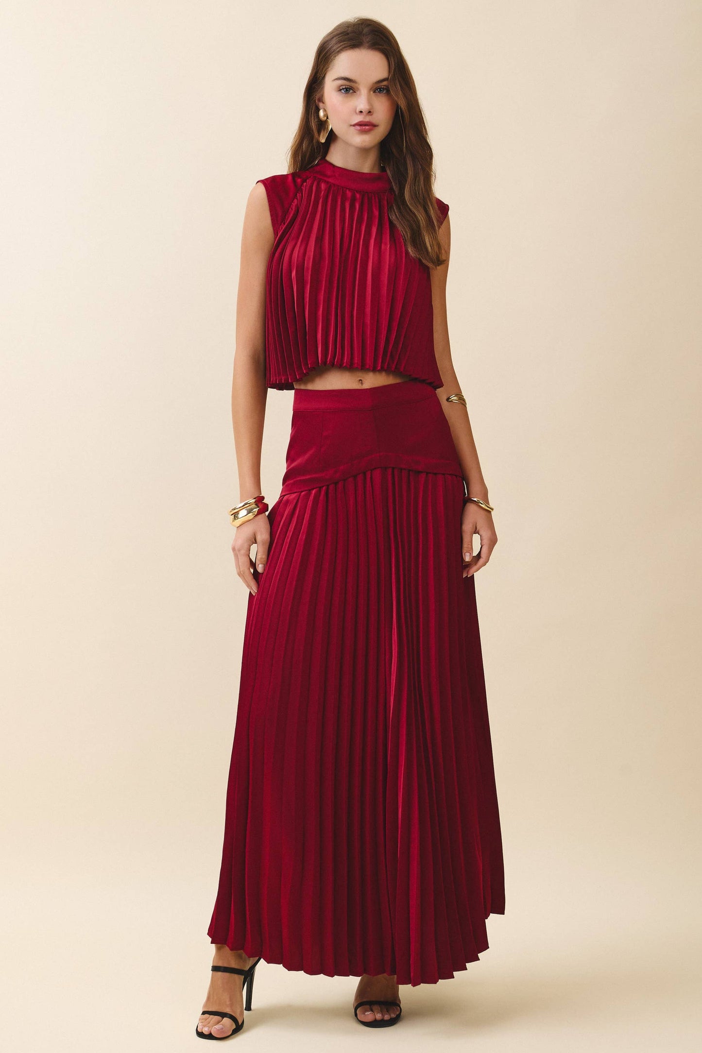 Mock Neck Pleated Overlay Sleeveless Crop Top