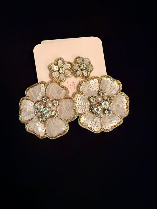 Bella White Beaded Earring