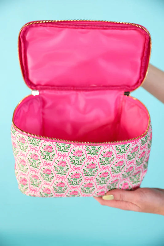 Botanical Garden Travel Bag