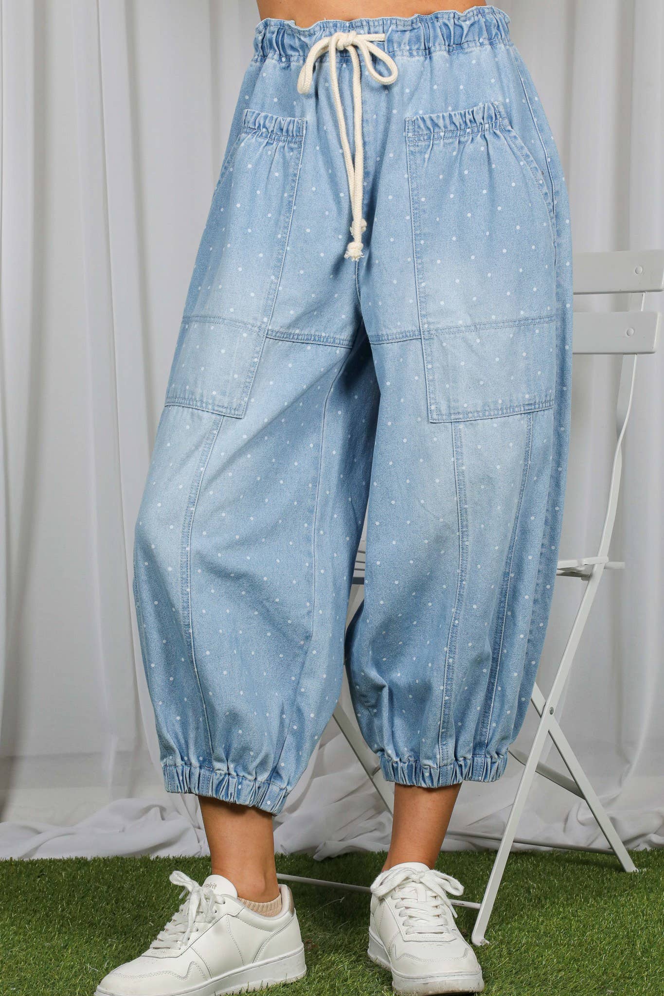 Polka Dot Patch Pocket Crop Barrel Jean