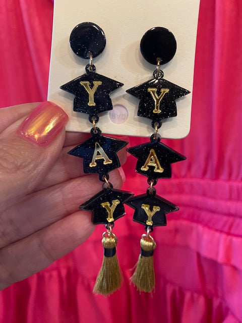 "YAY" GRADUATION CAP-BLACK