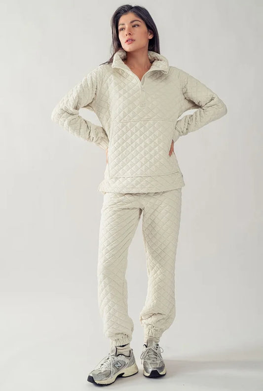 IVORY QUILTED SET